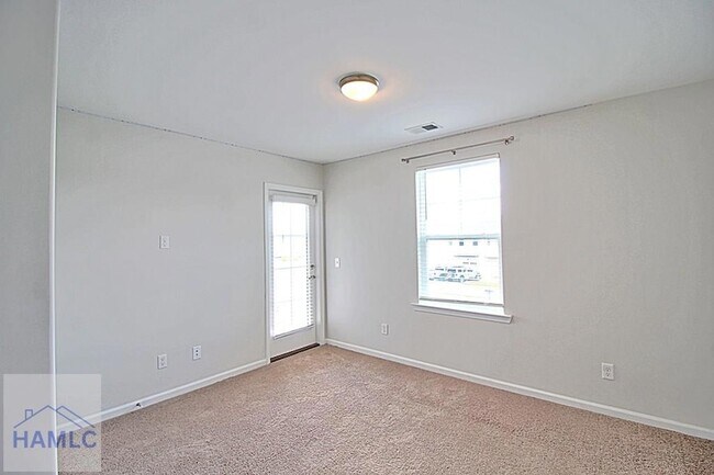 Building Photo - 232 Flagler Dr