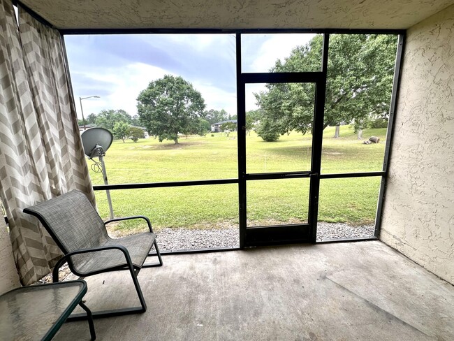Building Photo - 101 Windsong Cir