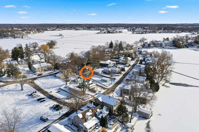 Building Photo - Charming 1-Bed, 1-Bath ADU in Lake Orion!