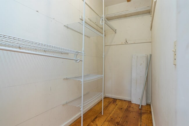 Building Photo - 21 Folsom St