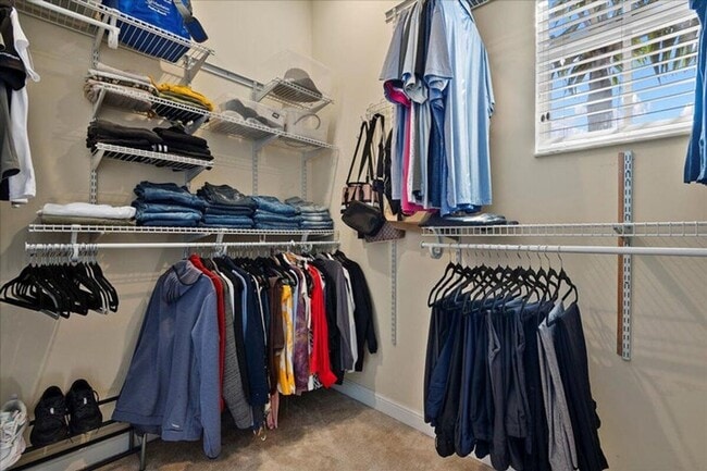 Building Photo - 82 Stoney Dr