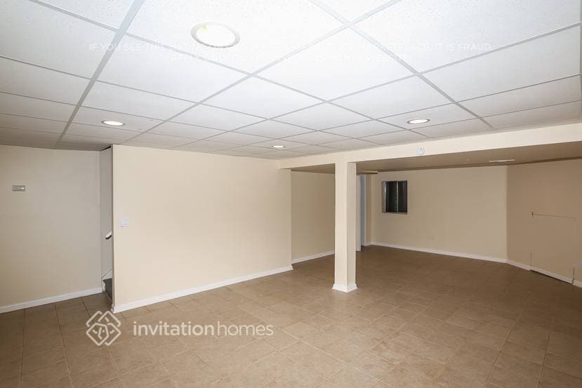 Building Photo - 1225 Sebring Cir
