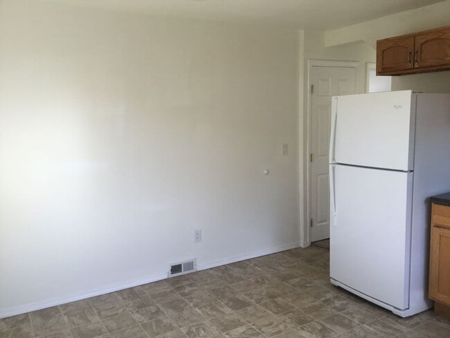 Building Photo - BOISE CONTEMPORARY BUNGALOW