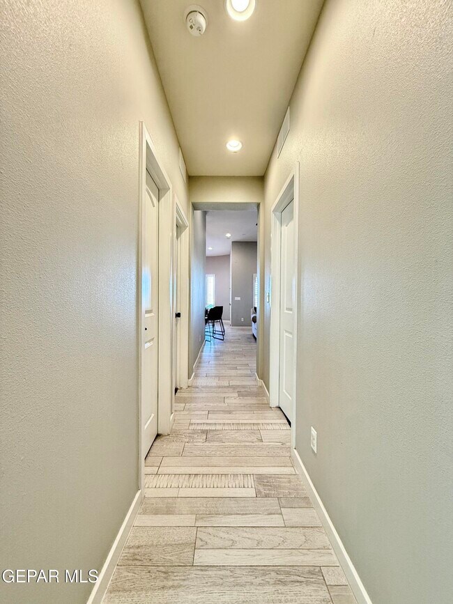 Building Photo - 7467 Smugglers Gulch Ct