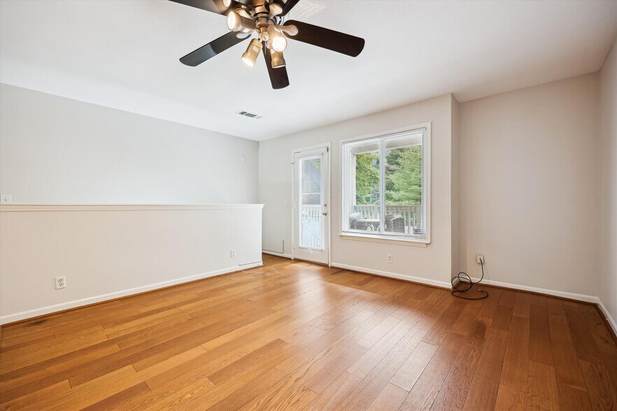 Building Photo - 10703 Hampton Mill Ter