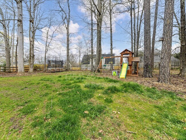 Building Photo - 8413 Red Setter Ln