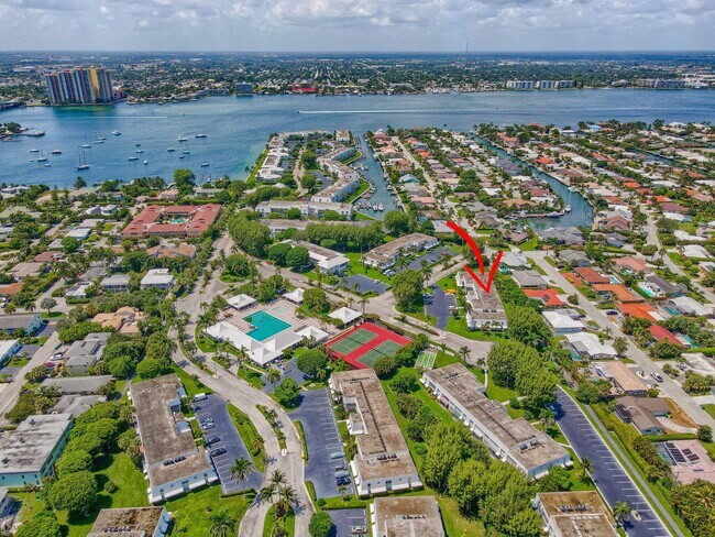 Building Photo - 1210 Sugar Sands Blvd