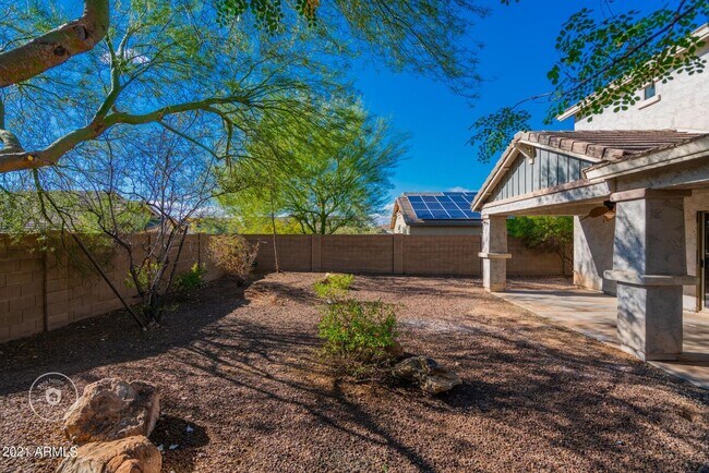 Building Photo - Gorgeous 4 Bed 3 Bath 3 Car home in Peoria with community Pool