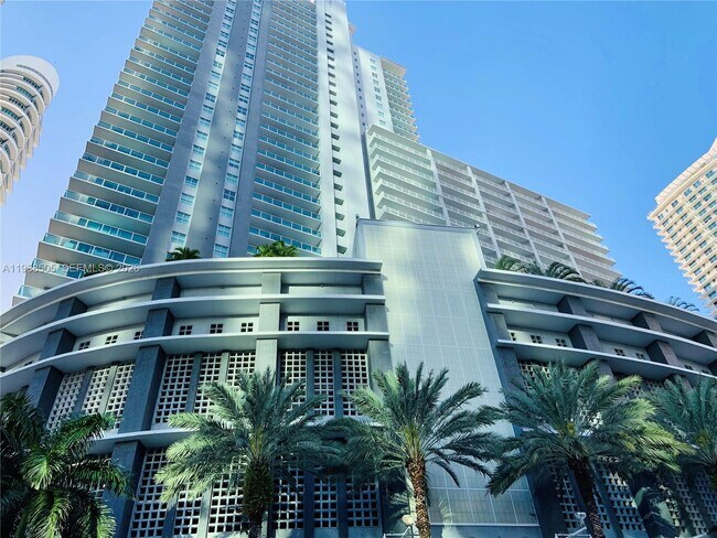 Building Photo - 1250 S Miami Ave