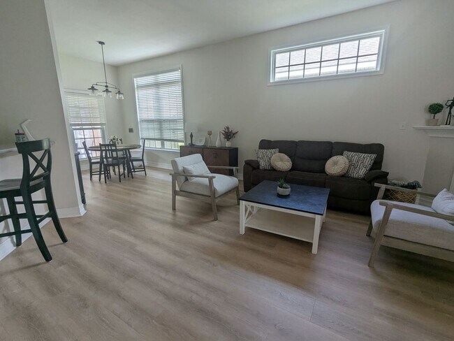 Building Photo - Charming 4BR House in Tallahassee