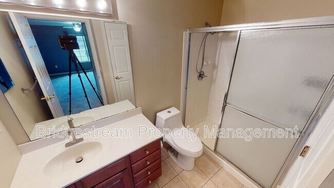Building Photo - 3049 Westminster Dr