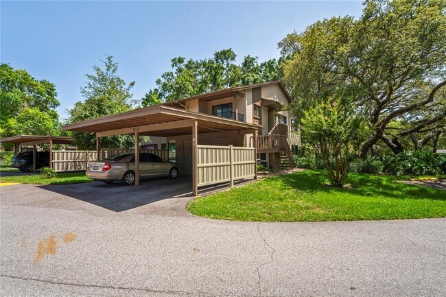 Building Photo - 13009 Wedgewood Way