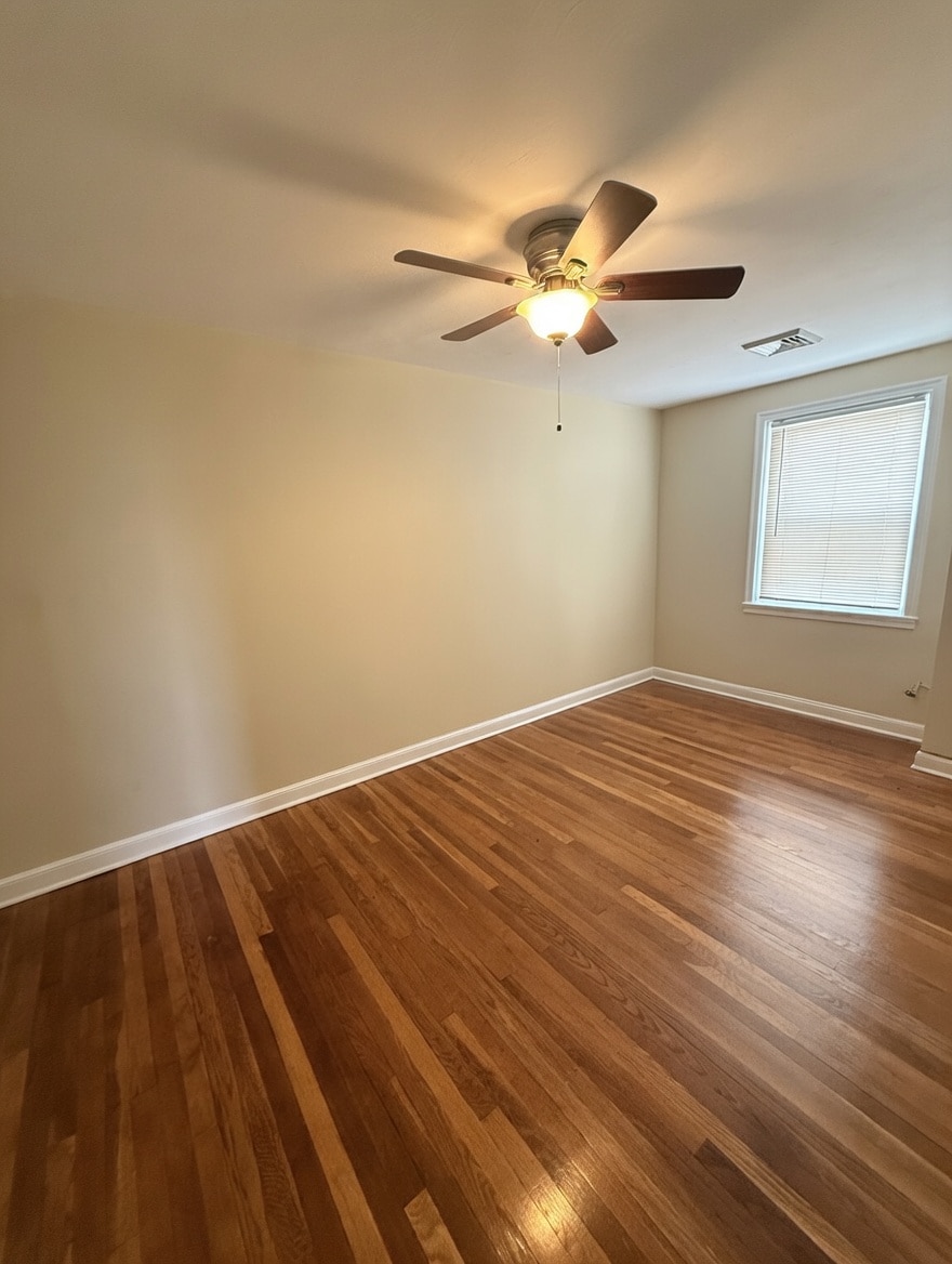 Building Photo - 190 Institute Rd