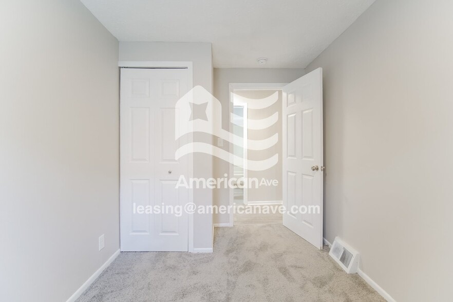 Building Photo - 869 Triplett Blvd