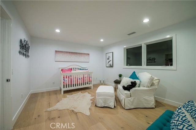 Building Photo - 16449 Tudor Dr