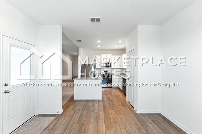 Building Photo - 1151 Amy Dr
