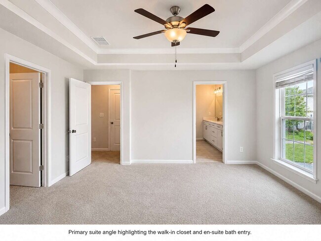 Building Photo - Like-New 3BR/3.5BA End-Unit Townhome in Buford – Near Suwanee Town Center and Mall of Georgia