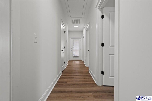 Building Photo - 451 Clark Branch Rd