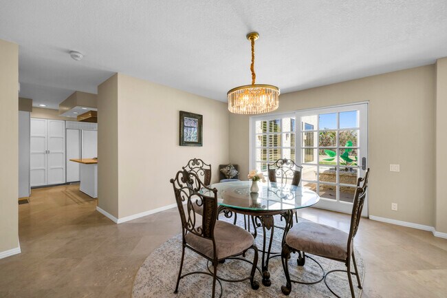 Building Photo - 45458 Rancho Palmeras Dr