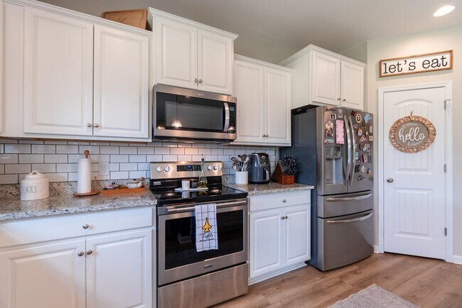 Building Photo - 510 Kittiwake Ln