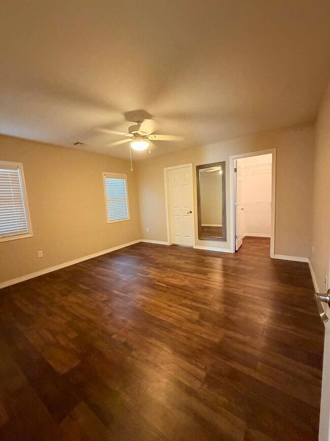 Building Photo - MOVE IN SPECIAL: HALF OFF FIRST MONTH RENT!! BEAUTIFUL 4 BEDROOMS/ 2.5 BATHROOMS ON 1 FULL ACRE I...