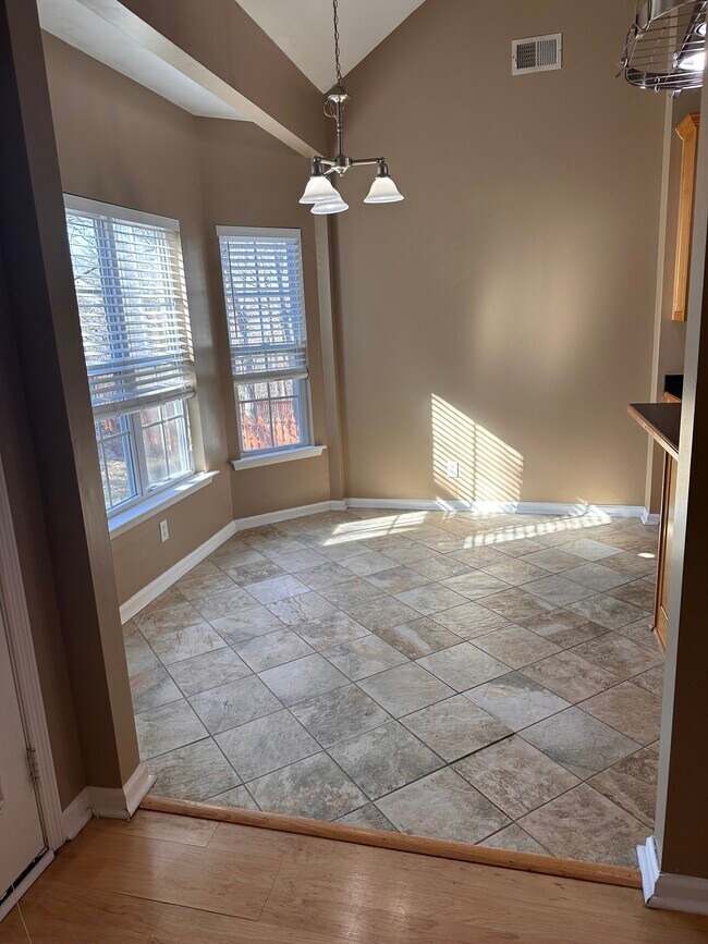 Building Photo - 2937 Harbor Lights Dr