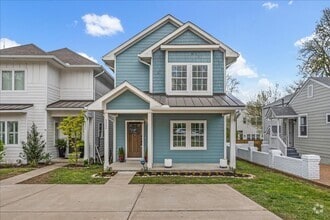 Building Photo - Columbia Avenue Condo