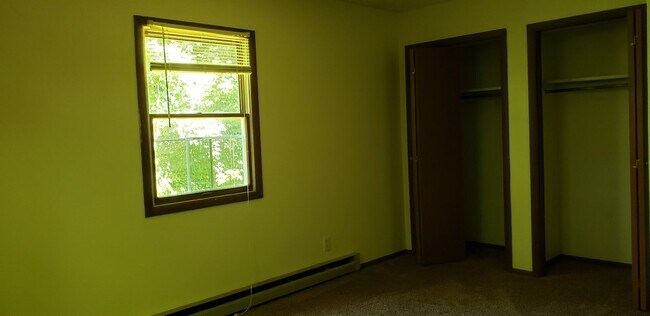 Building Photo - 367 Falling Run Rd