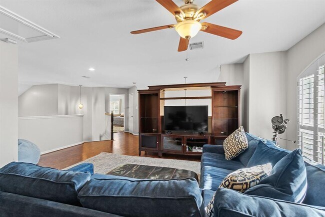 Building Photo - 13614 Cardinal Cove Ct