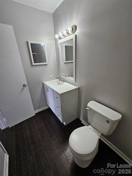 Building Photo - 4811 Spring Lake Dr