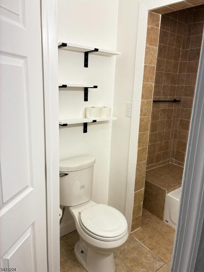 Building Photo - 73 Wolcott Terrace