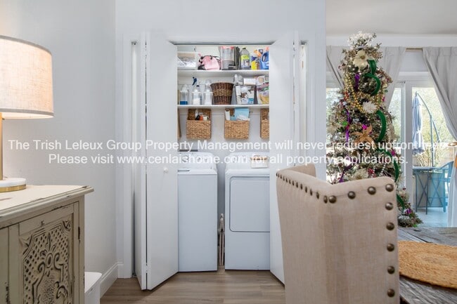 Building Photo - 3 Bed in Alexandria Available