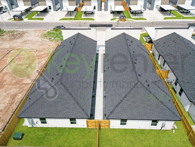 Building Photo - Brand New! SUPER LOW Move-In Price