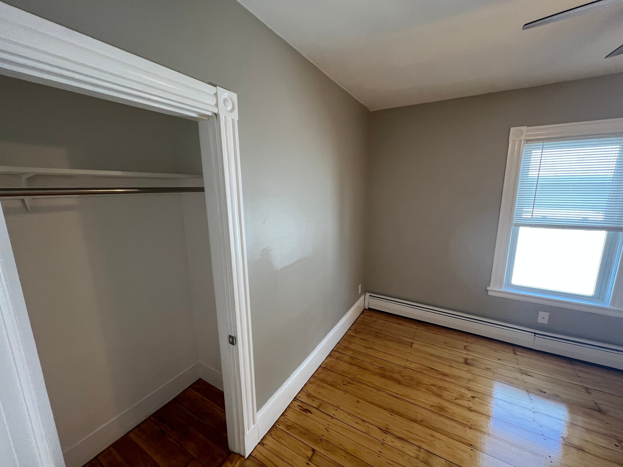 Building Photo - 4 Gilson Ter