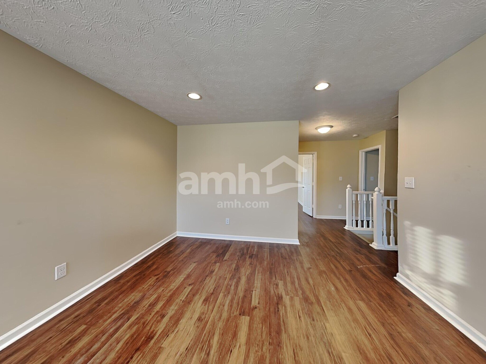 Building Photo - 12711 Buck Run Dr