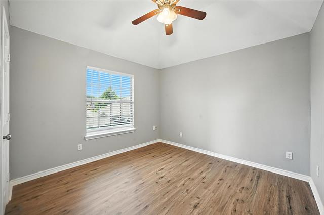 Building Photo - 312 Larkspur Ct