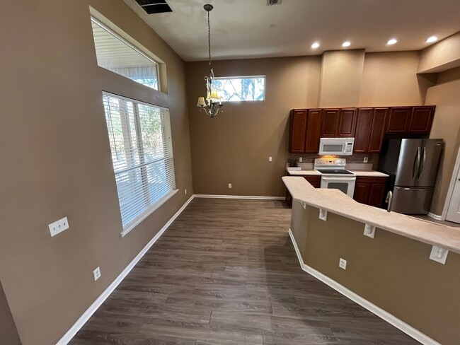 Building Photo - 4 bed / 2.5 bath in Middleburg