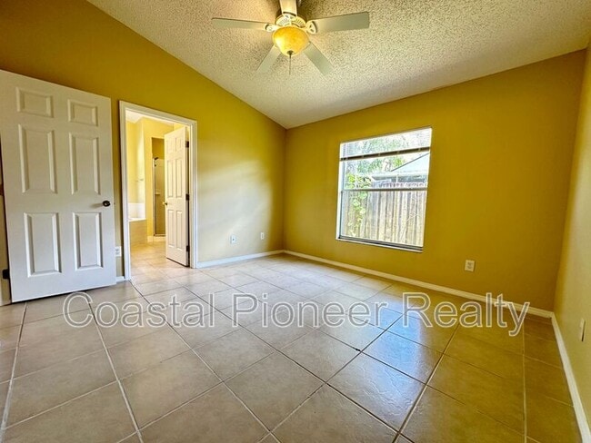 Building Photo - 10248 Cody Ln