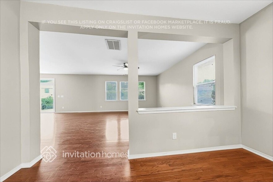 Building Photo - 5514 Black Maple Dr