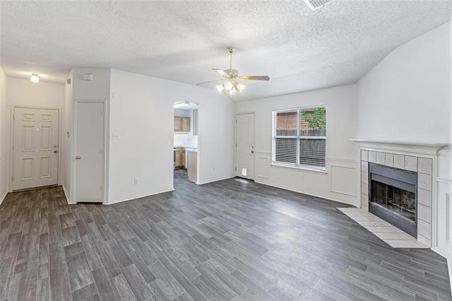 Building Photo - 7024 Negril Ct