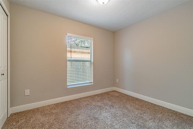Building Photo - 3208 W Napoleon Ave