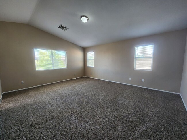 Building Photo - 7748 Cascade Bluffs Ct