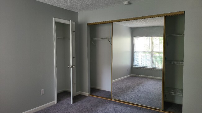 Building Photo - 15619 Easthaven Ct