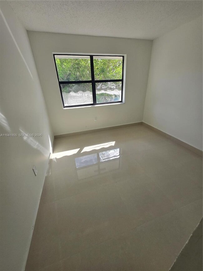 Building Photo - 14827 SW 80th St