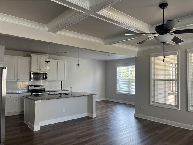 Building Photo - 5200 Fox Den Rd