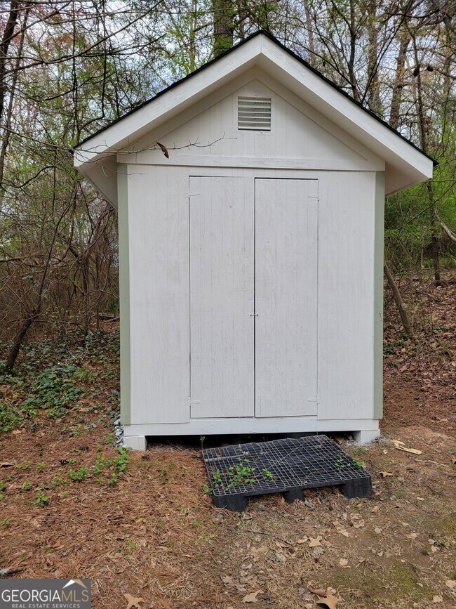 Building Photo - 6205 Sweetgum Trail