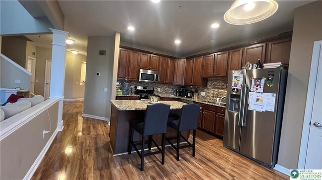 Building Photo - 8536 Mayfair Ct