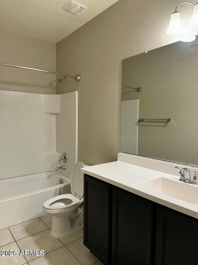 Building Photo - 33299 N Bowles Dr