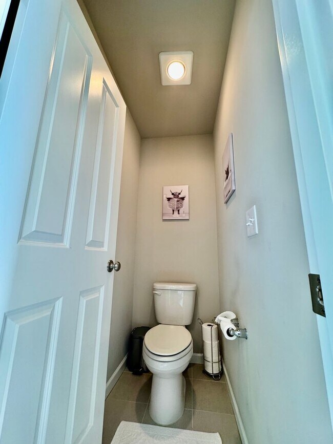 Building Photo - 4 Bedroom Home in Family friendly Cul-de-sac in Maple Valley