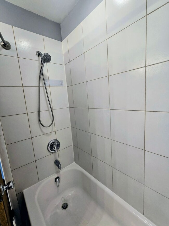 Building Photo - 1415 Robert St